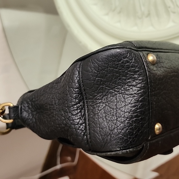 Prada shoulder bag and dust bag - Picture 8 of 16